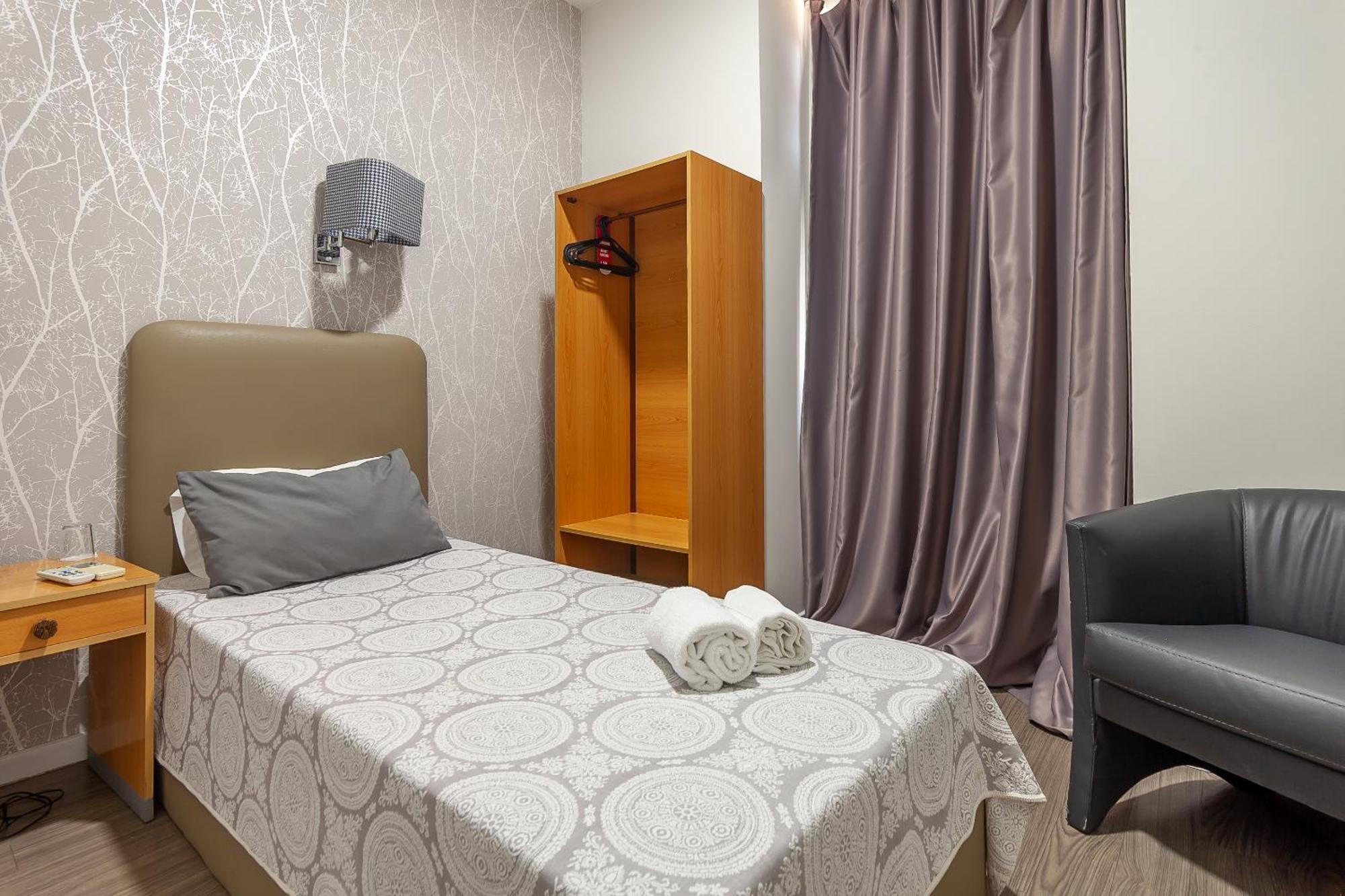 Guest House Porto Clerigus Exterior photo